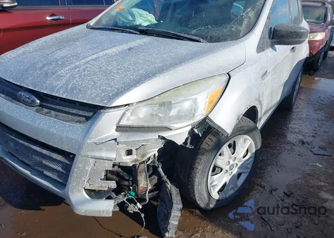 2014 Ford Escape S from USA, damaged, VIN 1FMCU0F77EUA43896